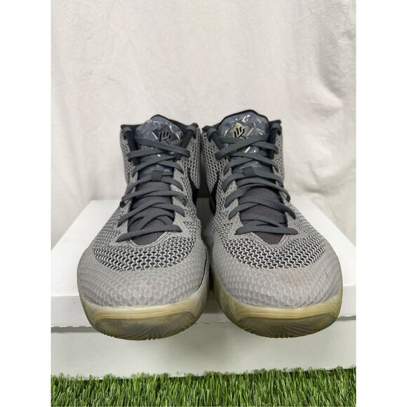 Size 13‎ - Nike Kyrie 1 All Star Clean GREAT Tread grey main image 8